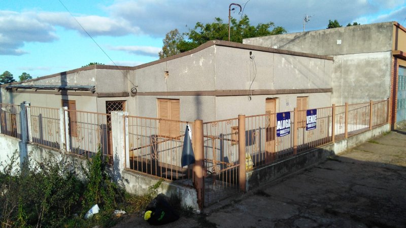 Casa - Aluguel - Armour - Sant'ana do Livramento - RS